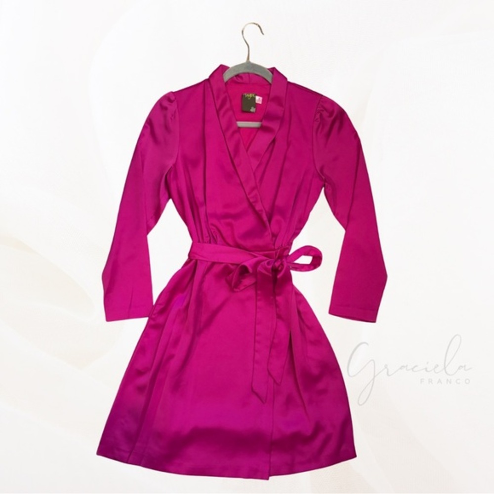 NEW Taylor Magenta Women's Satin Dress